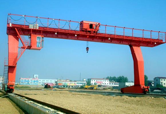 Cosa L-chruthach Crane Gantry Aonair Giorra le Winch