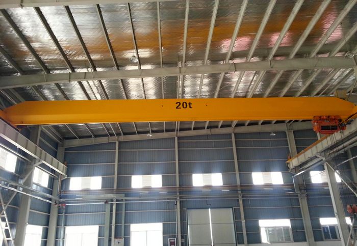 Praghas Crane 3 T Soghluaiste Cianrialú Aonair Giorra Soghluaiste